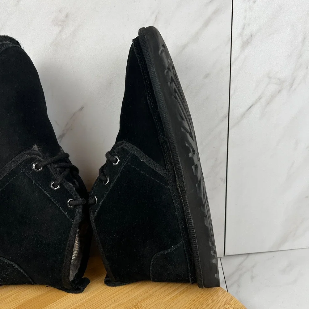 Ugg Neumel Mens Size 8 Black Suede Shearling Lined Chukka Boots Shoes